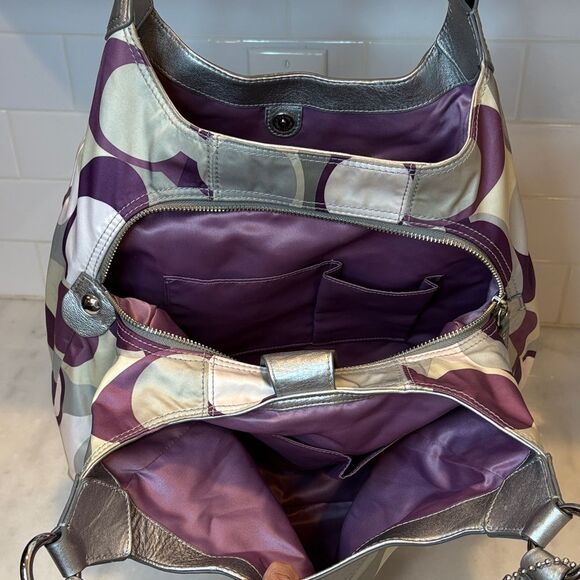 Coach Bag Purse Handbag soho Signature Satin Scarf Print Buckle Hobo XL Shoulder - Picture 12 of 16